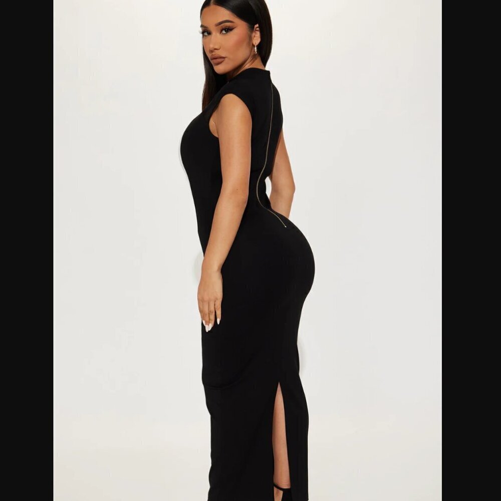 Black Tie Affair Maxi Dress - Black/White - Size M - Picture 2 of 8
